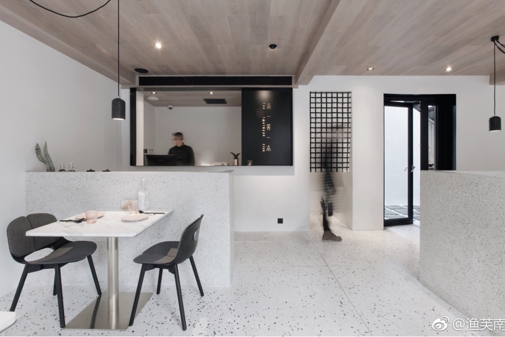 A Combination of Food and Interior Design
